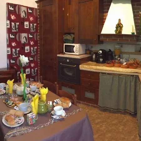 Casa Celsi Bed & Breakfast *