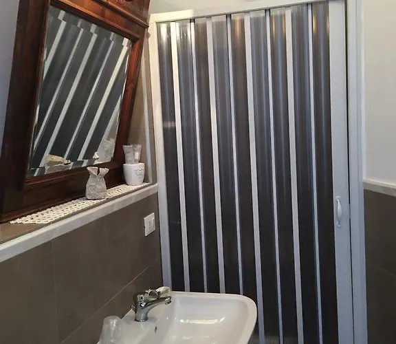 فندق مبيت وإفطار Casa Celsi لا سبيتسْيا